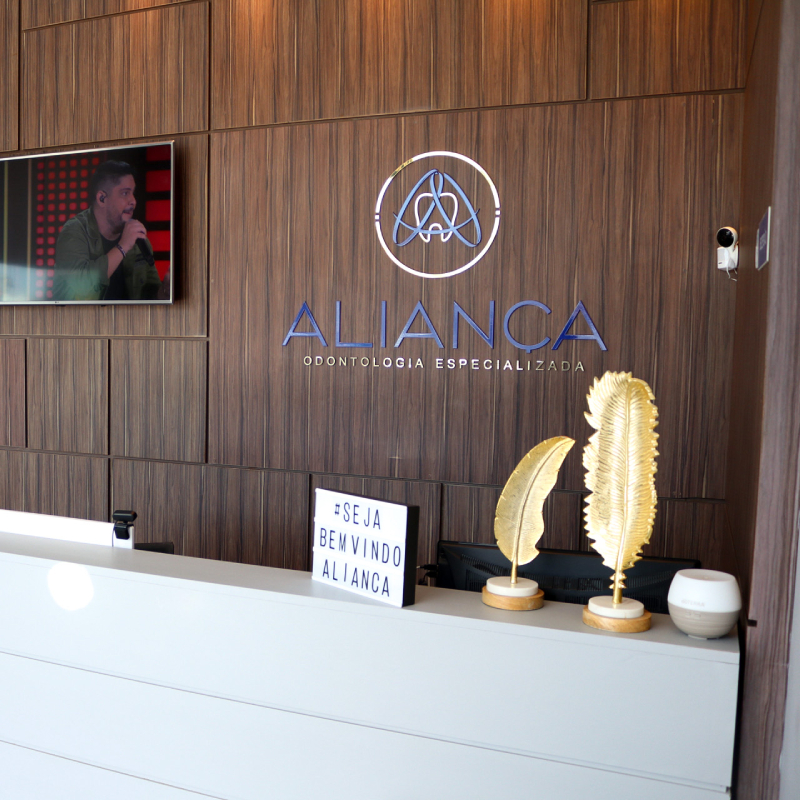 Dentista - Implantes Dentários em Sergipe